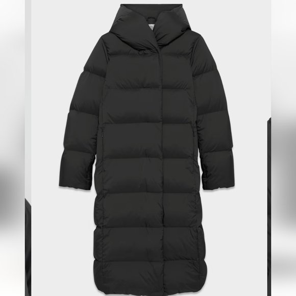 Babaton Jackets & Blazers - Aritzia 🔥🔥HOST PICK🔥🔥 Babaton The Duvet Puffer Coat